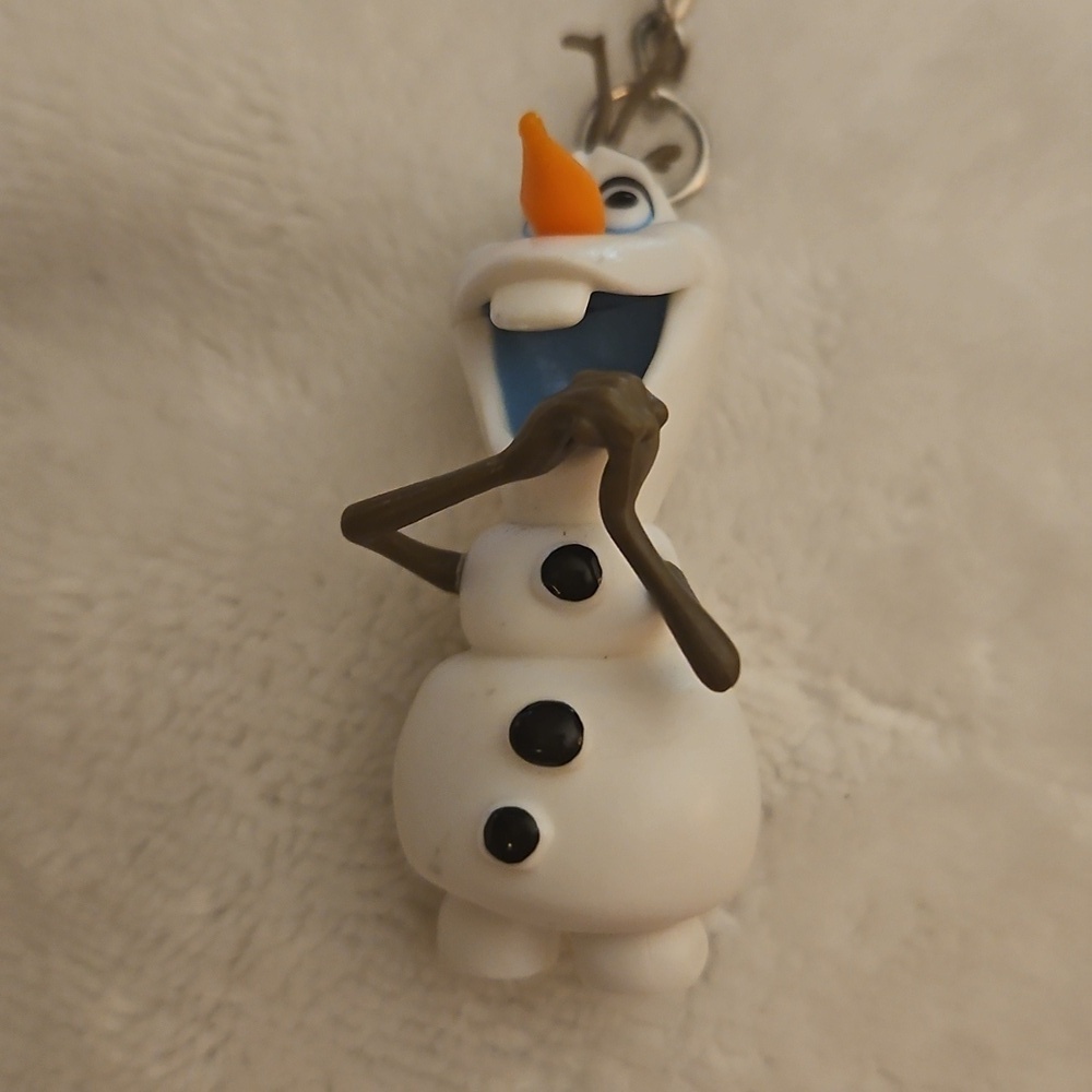 3/$30 DISNEY Frozen Olaf Character Keychain - Picture 2 of 6